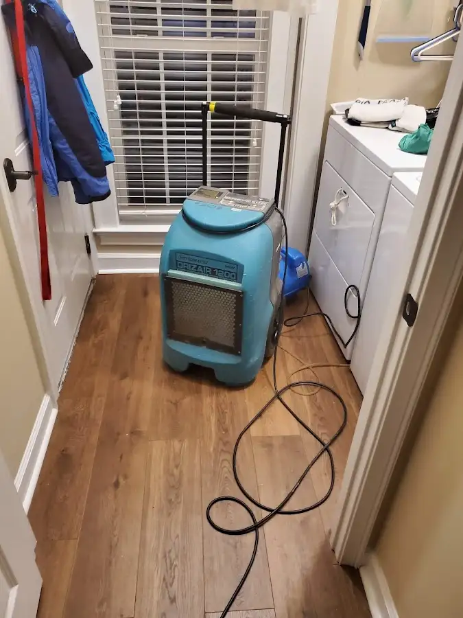 Commercial dehumidifier deployed for Flood Damage Cleanup in Suncrest
